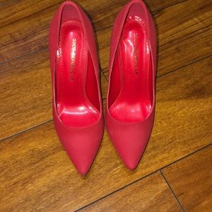 Red suede thin heel